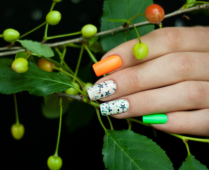 летний маникюр 2015, модный маникюр 2015 фото, яркий маникюр на длинных ногтях
