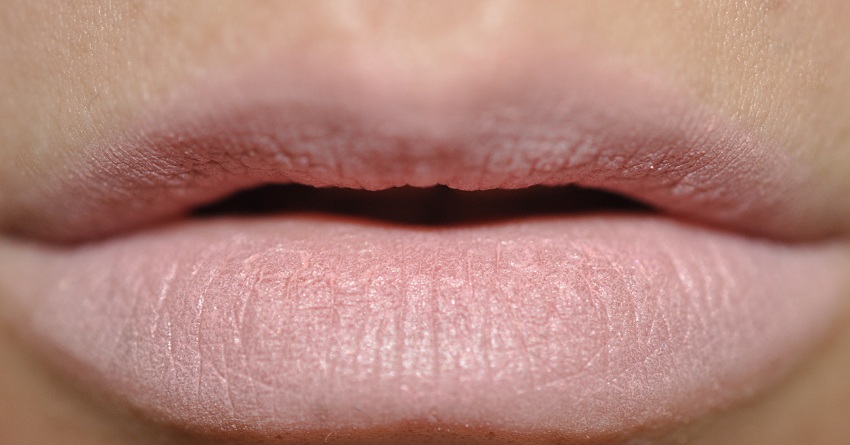 EL Corazon матовая помада 205, матовая помада фото